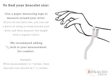 Load image into Gallery viewer, Magic Moments Ronaldo Bracelet
